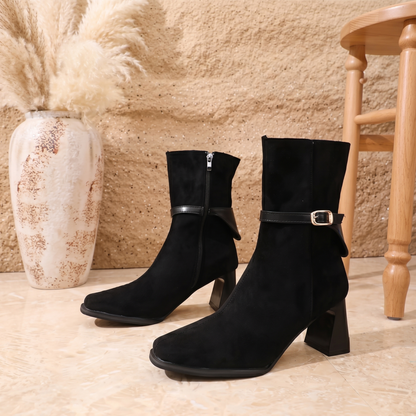 Botas Cortas de Mujer con Hebilla y Cierre